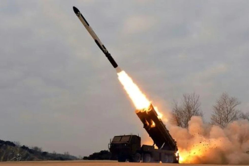 Corea del Norte confirma ensayos balísticos