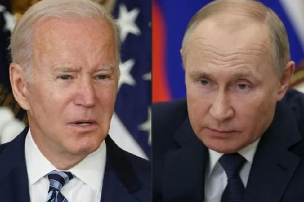 Biden enfrenta acusaciones de debilidad frente a los rivales de EEUU