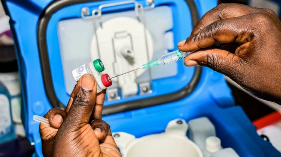 La primera vacuna contra la malaria da sus frutos en el oeste de Kenia