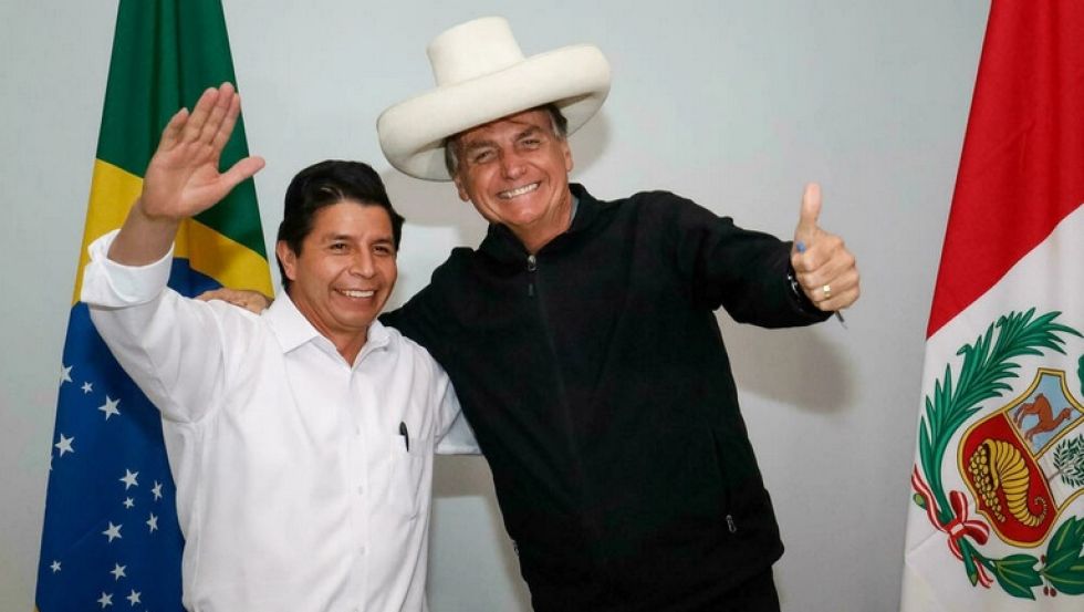 Bolsonaro declara ‘superadas’ las diferencias con Castillo al recibirlo en Brasil