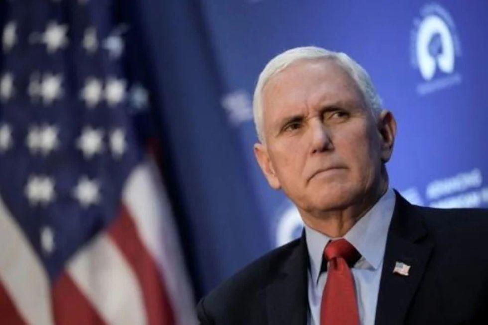 Exvicepresidente Pence rechaza afirmación de Trump de que podía revocar las elecciones