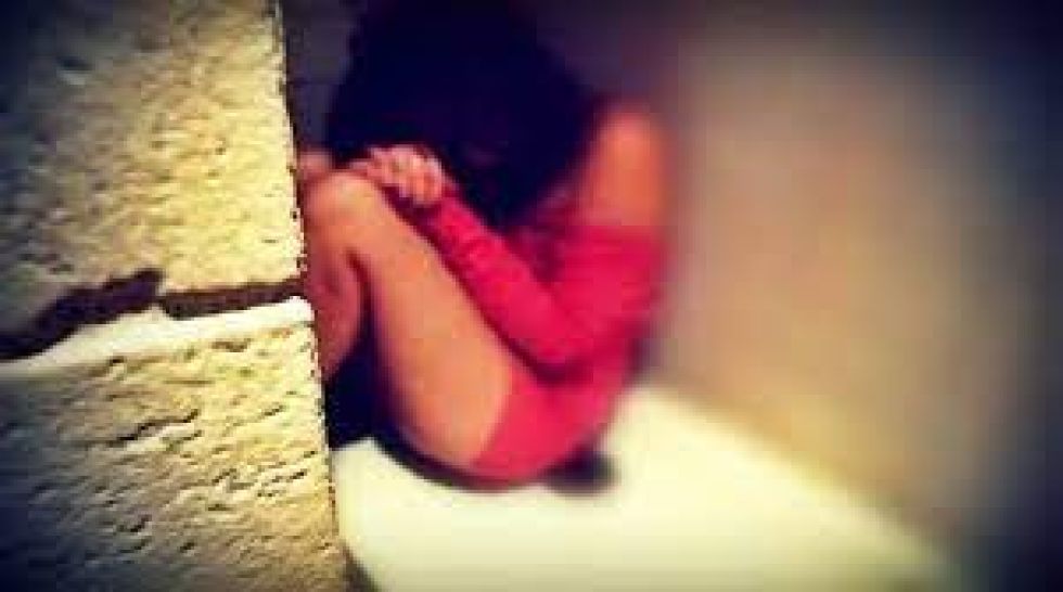 Cochabamba: Una pareja de esposos recibe detención domiciliaria por supuesto delito de trata
