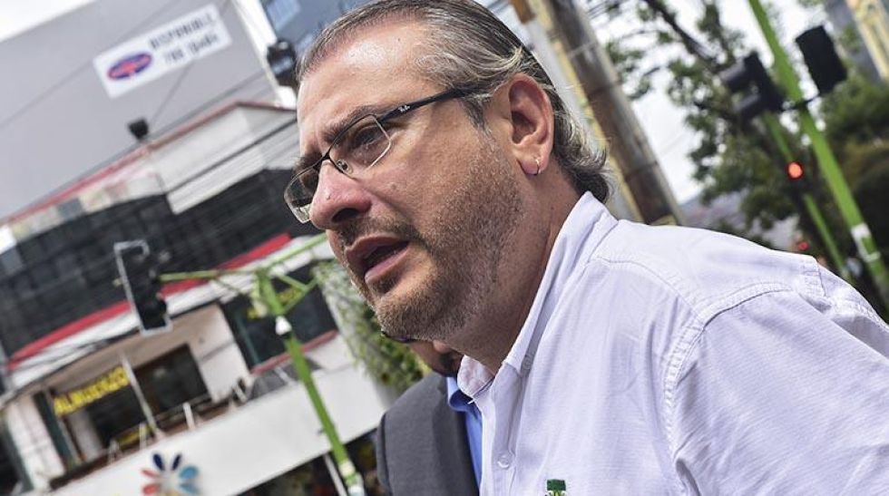 Líder cívico cruceño ve que la libertad está amenazada por un "gobierno narco comunista"