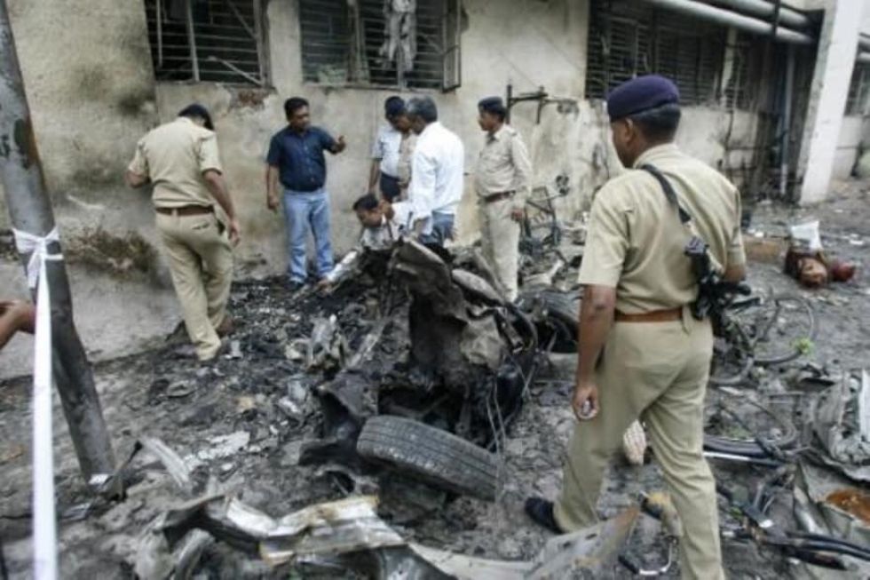 La justicia india condena a muerte a 38 personas por los atentados de 2008