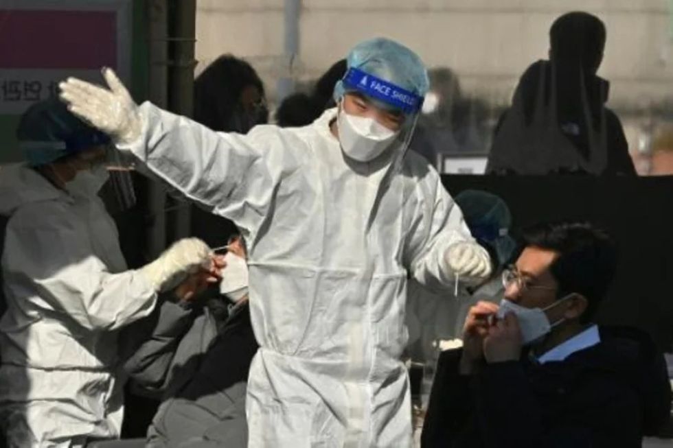 Corea del Sur reducirá las restricciones anticovid pese al récord diario de casos