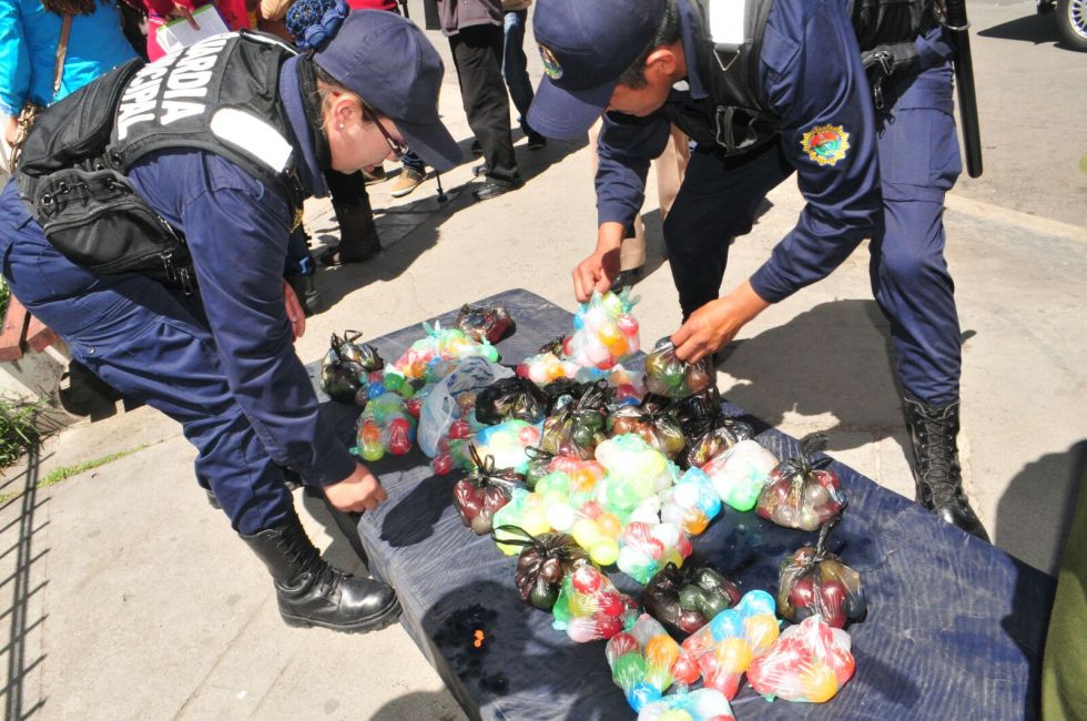 La Alcaldía de La Paz recuerda que se encuentra prohibido el juego con agua en Carnaval