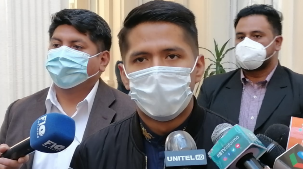 Legislativo evalúa una ley corta para endurecer sanciones a operadores de justicia