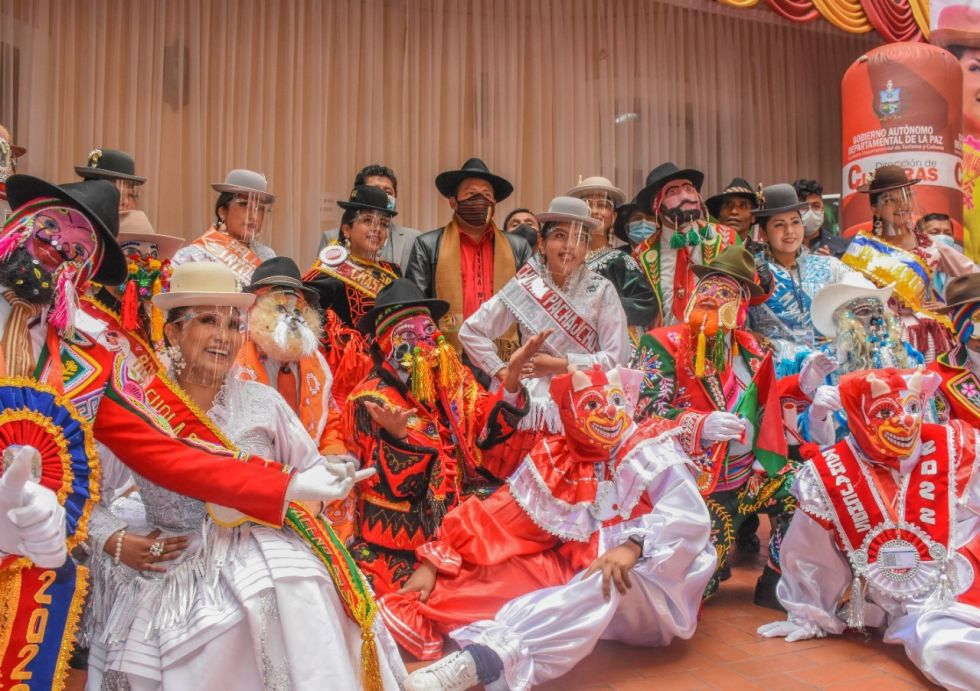 El Gobernador de La Paz lanza oficialmente el Carnaval Paceño 2022