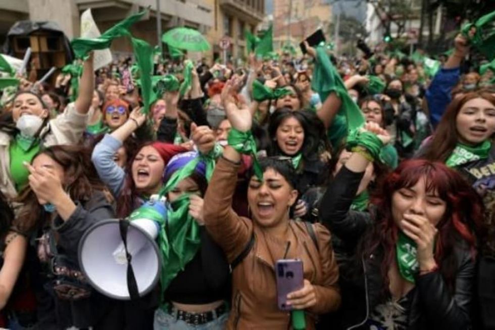 Colombia despenaliza el aborto hasta la semana 24 de embarazo