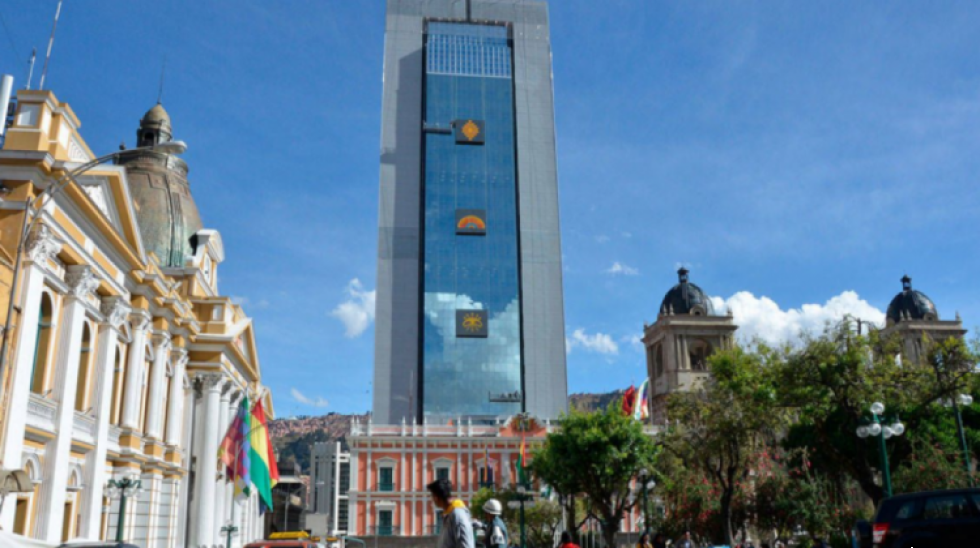 Tras ataque ruso a Ucrania, Bolivia no condena la invasión y hace un llamado a la paz