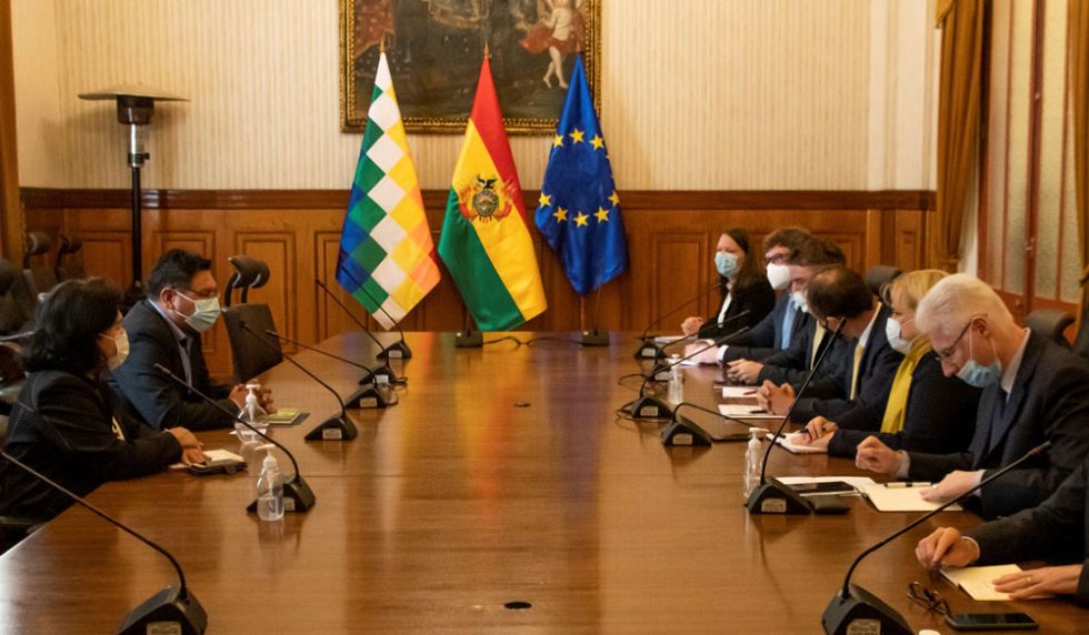 Vicecanciller se reunió con embajadores europeos y ratificó posición de Bolivia sobre conflicto en Ucrania
