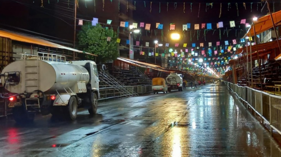 Carnaval de Oruro: Controlan carné de vacuna en ingresos a la ciudad y en el recorrido