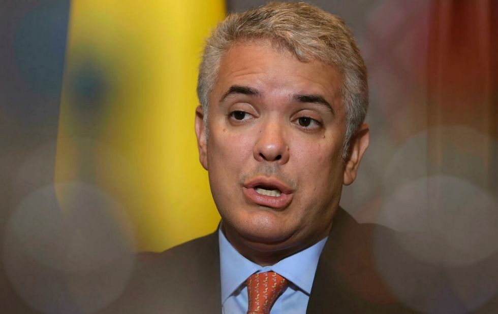 Duque pide a corte de paz que investigue crímenes de FARC contra 400.000 uniformados en Colombia