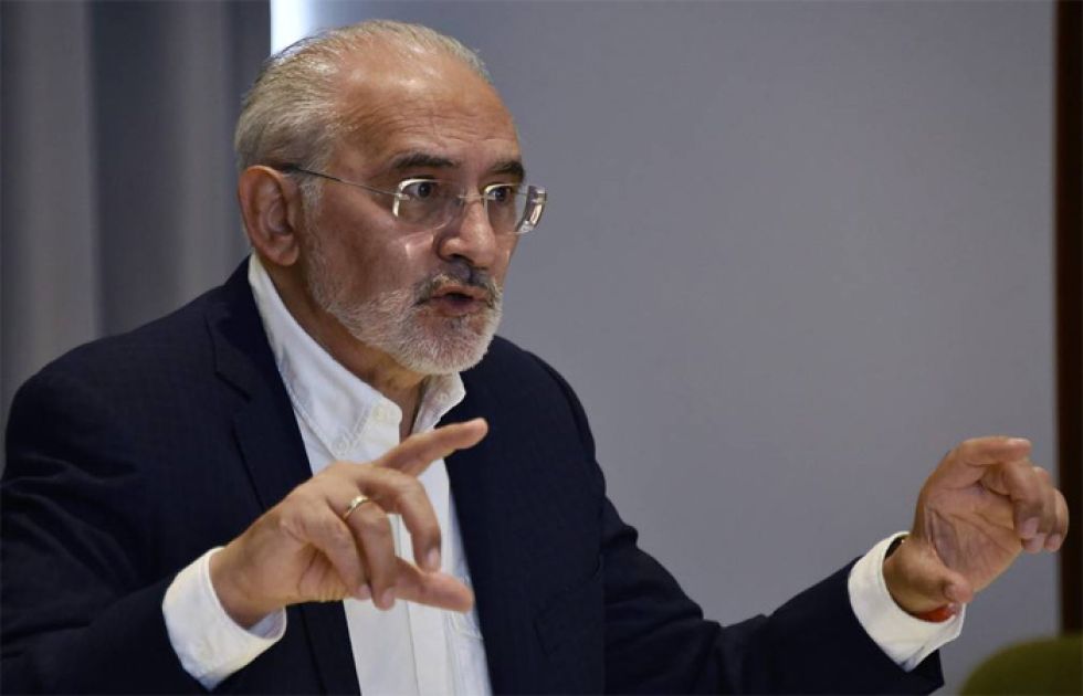 Carlos Mesa: negativa del MAS a condenar invasión rusa a Ucrania muestra su servilismo e hipocresía
