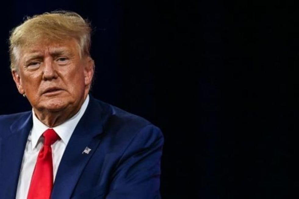 Un comité legislativo dice que Trump violó la ley al intentar revertir las elecciones