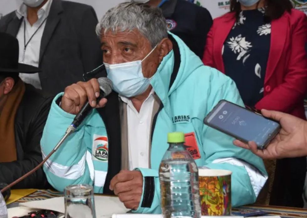 La Paz: Alcaldía denuncia venta de bebidas alcohólicas adulteradas que afectan la salud