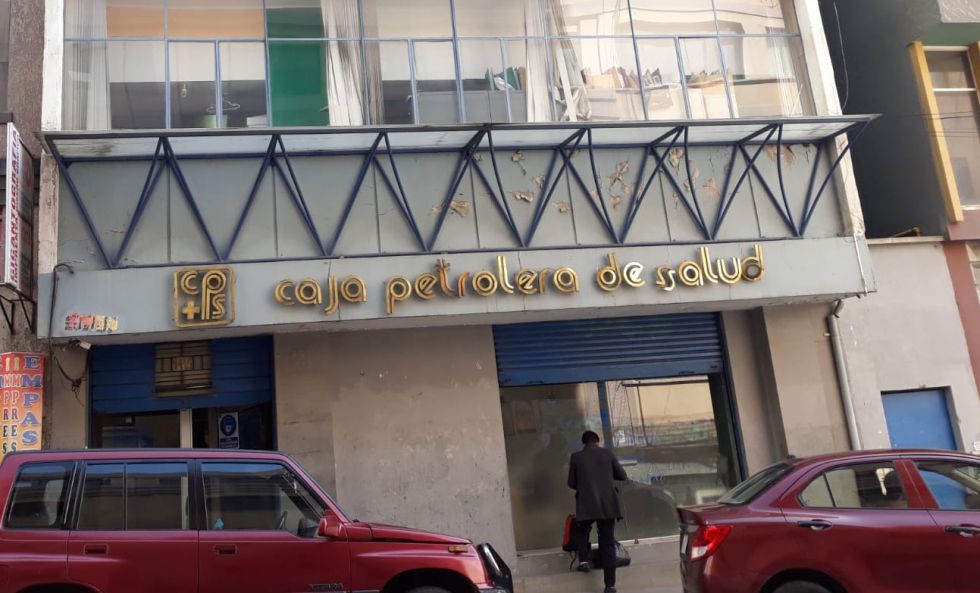 Cae un jefe de la Caja Petrolera acusado de recibir coimas a cambio de adjudicaciones