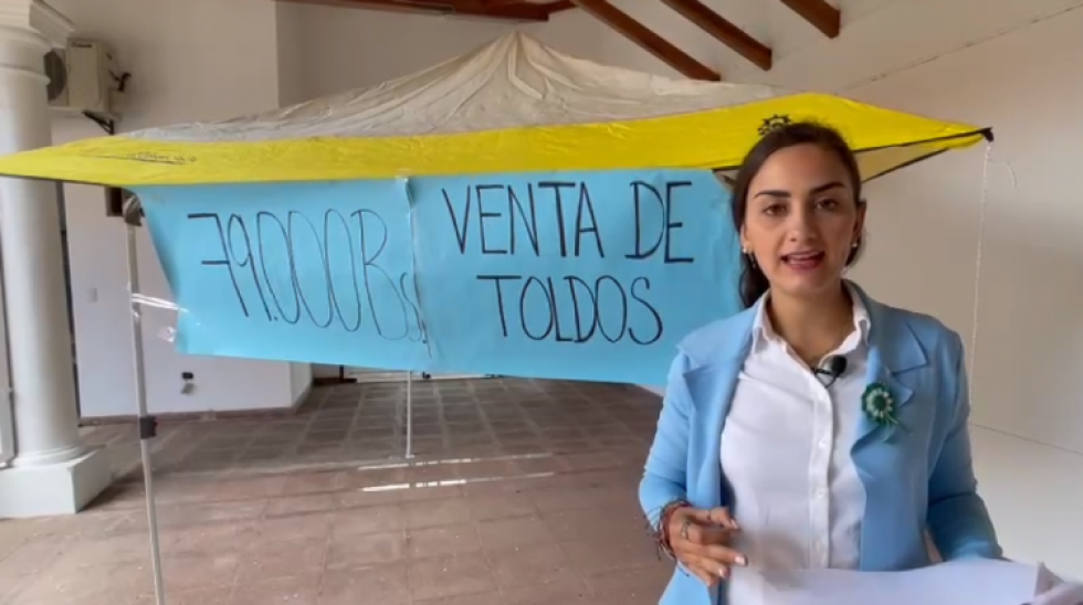 Diputada denuncia sobreprecio de Bs 400 mil en la compra de toldos en la Alcaldía cruceña