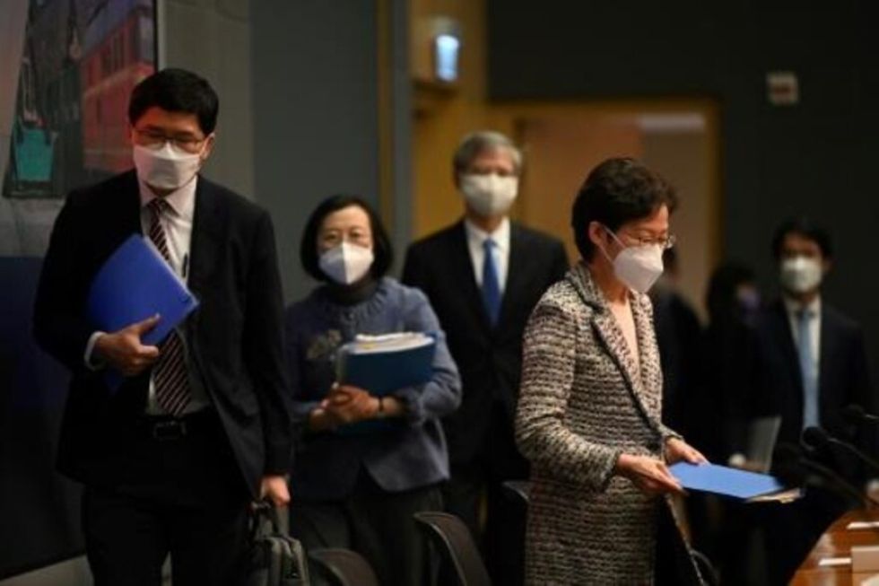 Hong Kong resta importancia al prometido testeo masivo de covid