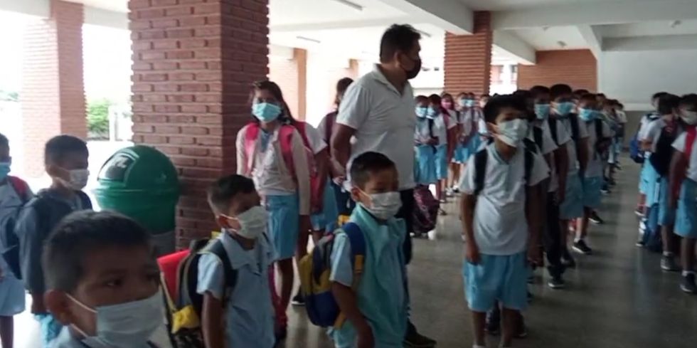 Ministerio de Educación afirma que un 99% de estudiantes retornó a las aulas de forma presencial en todo el país