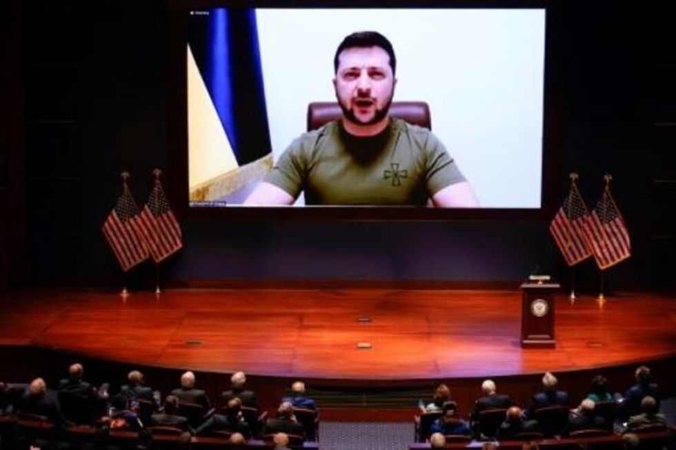 Zelenski suplica al Congreso de EEUU una zona de exclusión aérea sobre Ucrania