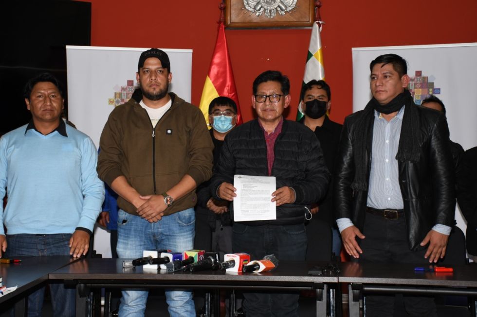 Ministerio de Educación y magisterio urbano llegan a un acuerdo que pone fin a las movilizaciones