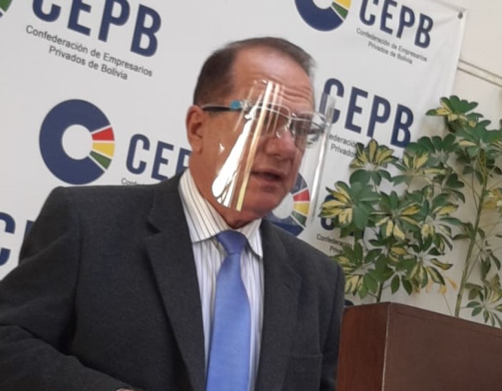 La CEPB formaliza carta al presidente Luis Arce para tratar el incremento salarial 2022