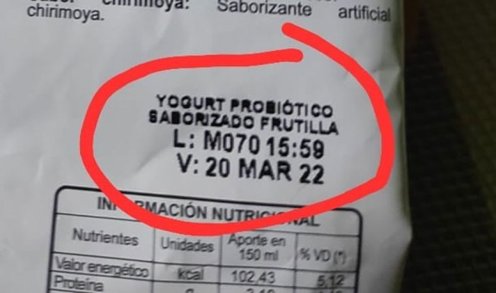 La Paz: Defensa del Consumidor constata desayuno escolar con fecha vencida 