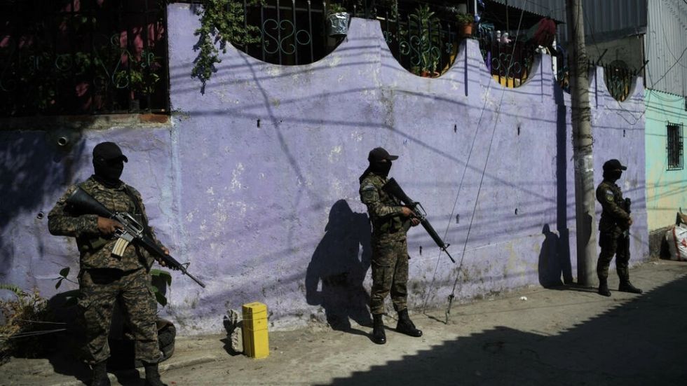 Bukele pide estado de excepción en El Salvador tras 62 homicidios atribuidos a pandillas