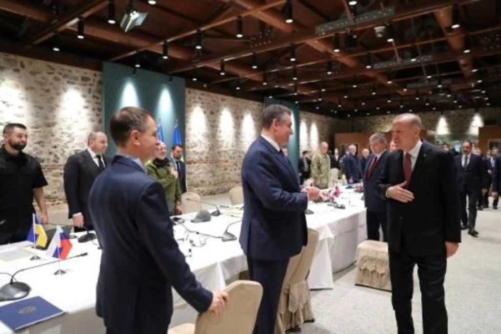 Comienzan las negociaciones directas entre Rusia y Ucrania en Estambul
