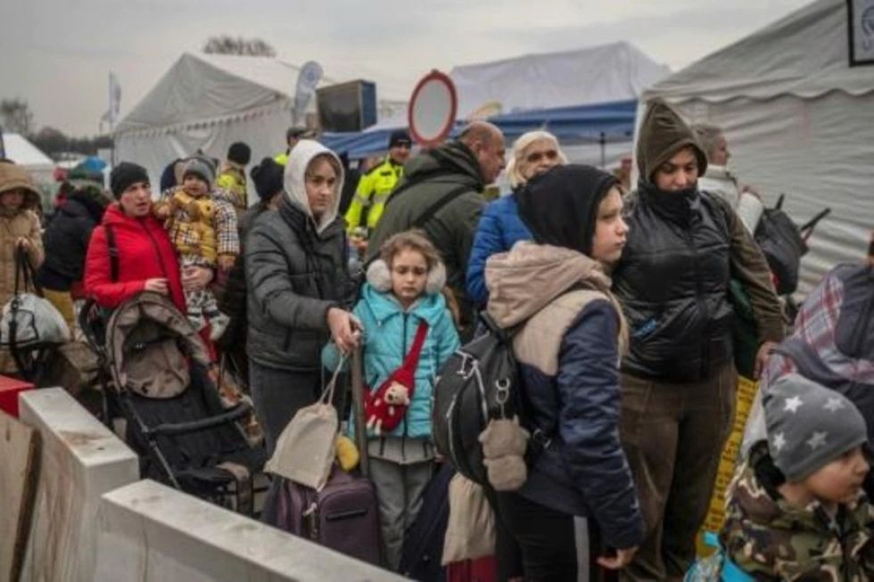 El número de refugiados ucranianos supera los 4 millones