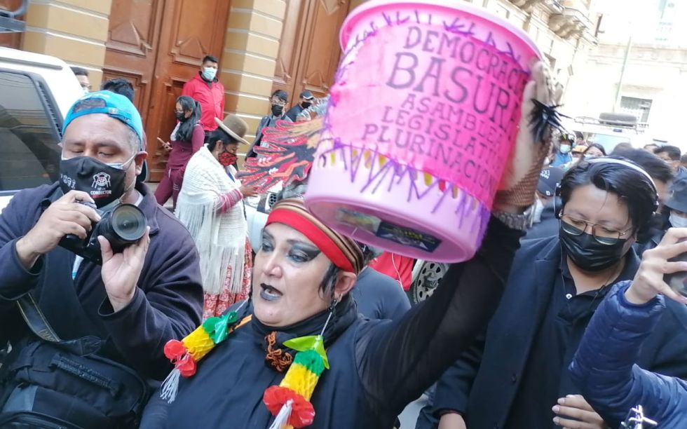 María Galindo rompe su postulación a Defensora del Pueblo