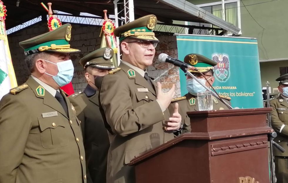 Policía dice que investiga a ‘muchedumbre delictiva’ responsable del linchamiento en Huajchilla