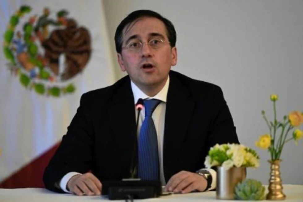 España expulsa a "alrededor de 25" diplomáticos rusos