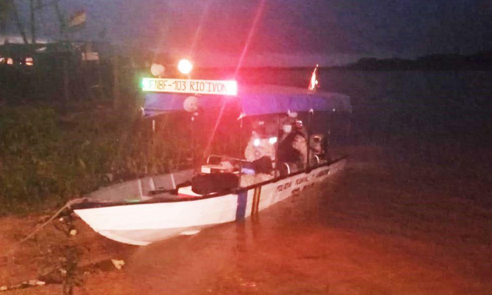 Rescatan a mujer embarazada que había quedado a la deriva en una embarcación en el río Beni