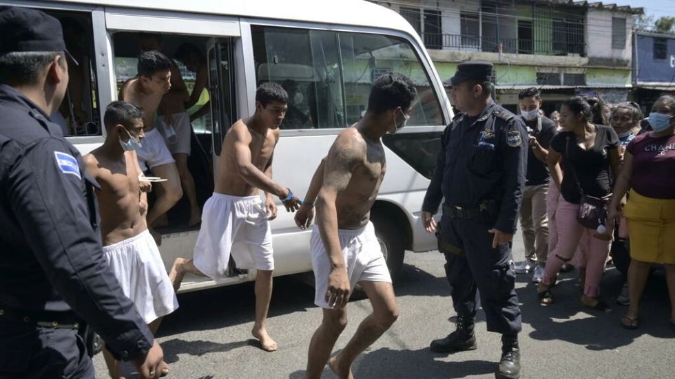 Más de 9.000 pandilleros detenidos en El Salvador en 15 días, dice Bukele