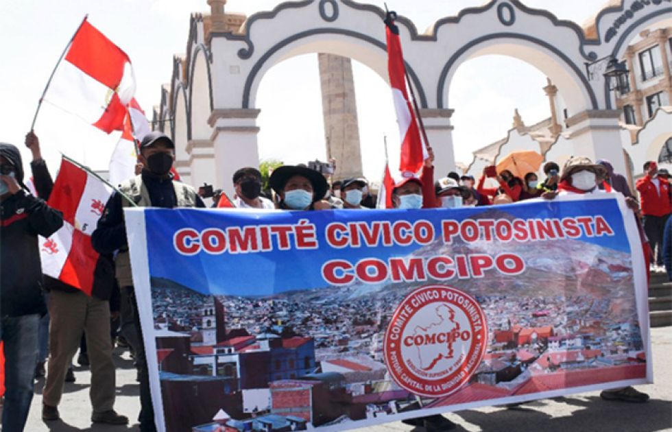 Fiscalía presenta acusación contra cívico potosino a denuncia de la Defensora Nadia Cruz