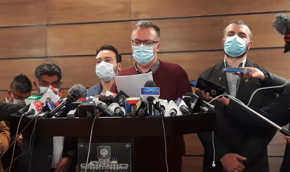 CC presenta impugnación contra la candidatura de Nadia Cruz: ‘es el elemento más tóxico para este proceso’