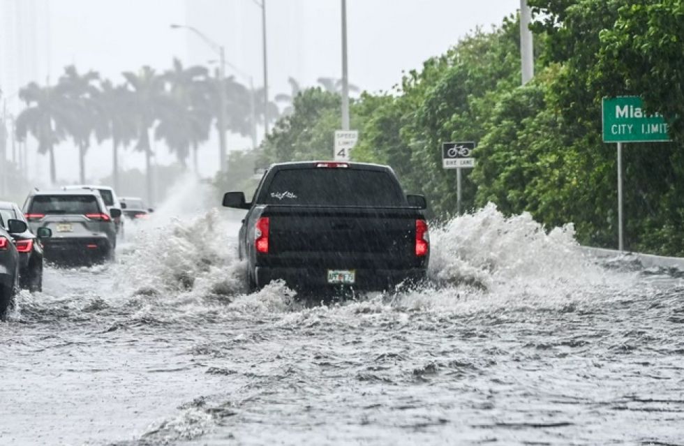Cambio climático provocó más lluvia durante temporada de huracanes de 2020