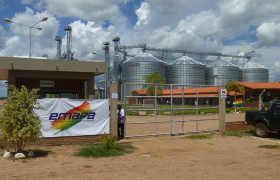 Emapa asegura abastecimiento de 100 mil t de maíz al sector pecuario