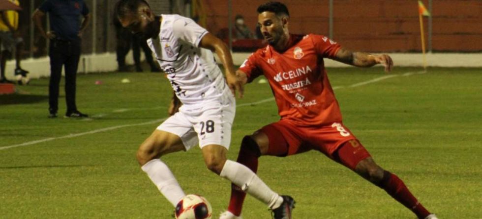 Guabirá se alivia con un apretado triunfo sobre Real Santa Cruz (1-0) en Montero