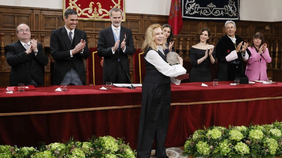 Entrega del Premio Cervantes sin la uruguaya Cristina Peri Rossi