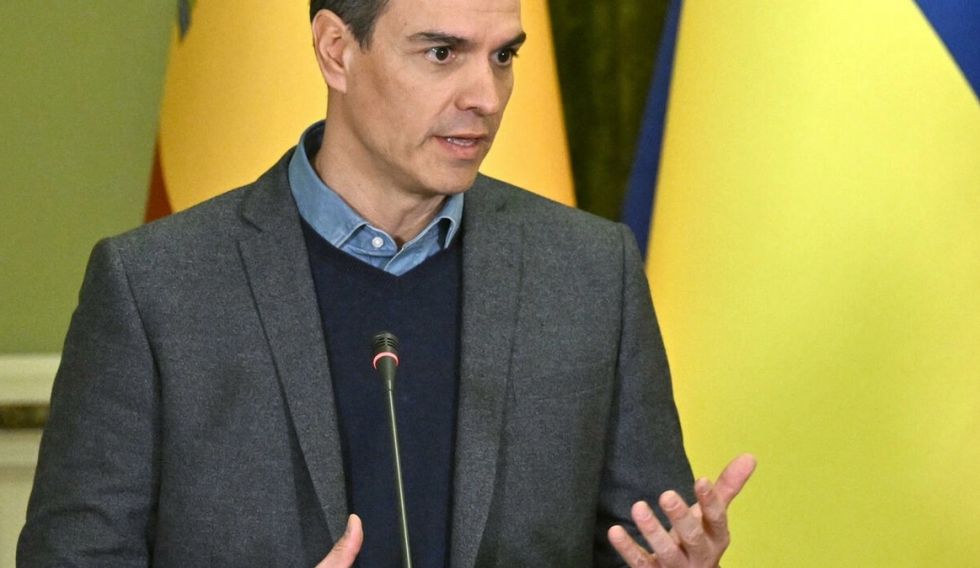 España reabre su embajada en Kiev tras casi dos meses de cierre