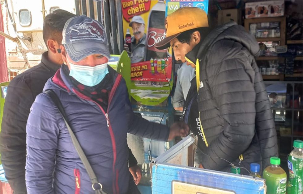 El Alto: Capturan a un hombre que agredió brutalmente a su pareja 