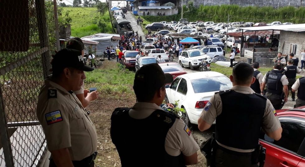 Motín en cárcel de Ecuador deja al menos dos muertos y cinco heridos