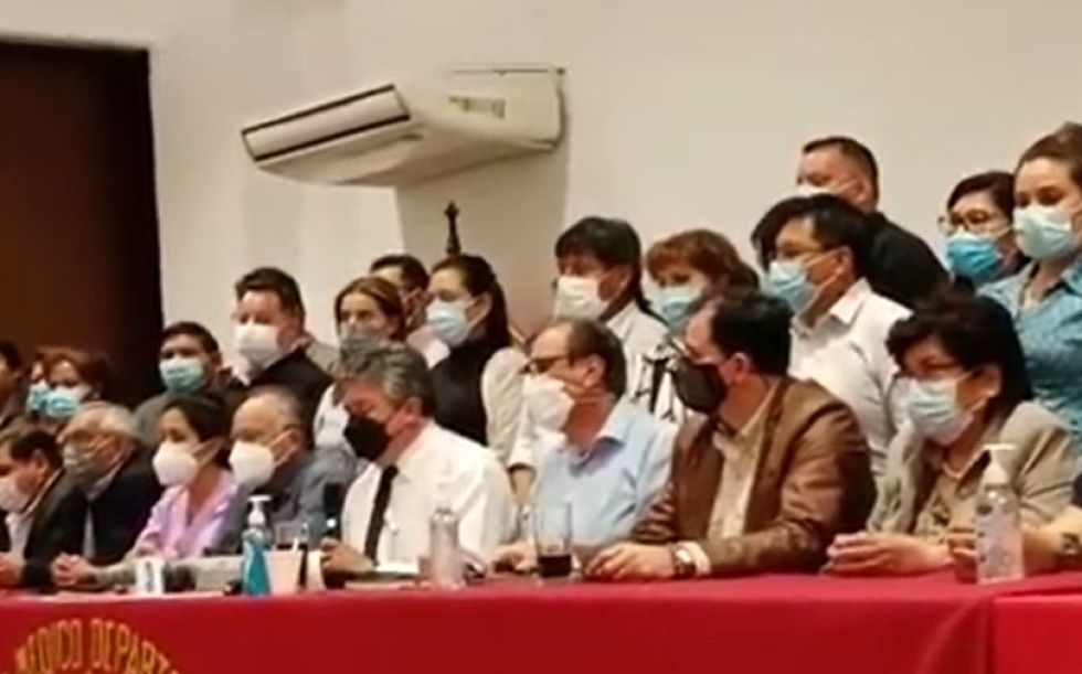 Médicos dan ‘última advertencia al Ministro’ y anuncian paro el 20 de mayo