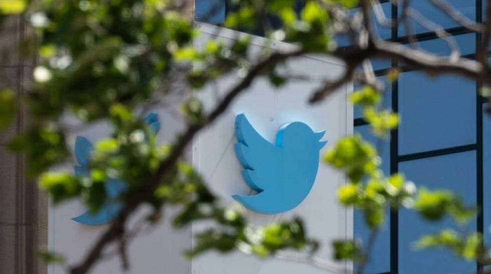 EEUU multa a Twitter en $us 150 millones por violación de datos confidenciales