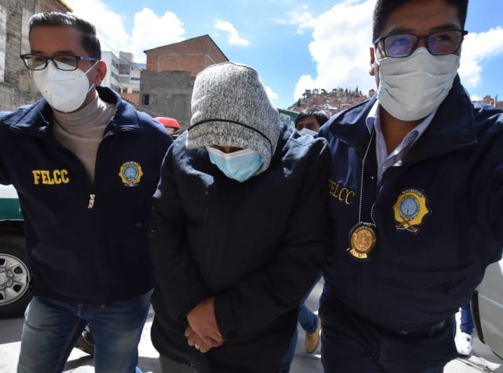 Postergan para el 8 de junio el inicio del juicio contra exministro Characayo por un caso de soborno