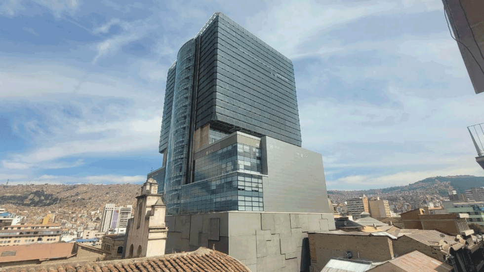 Freddy Mamani niega fisuras en la Asamblea, dice que hubo ‘dilatación’ y se descascaró pintura