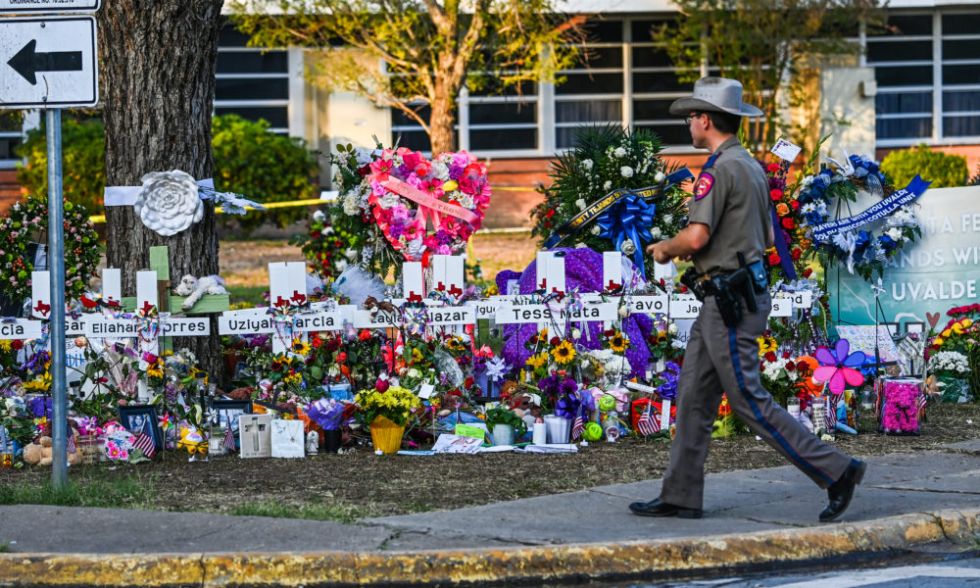 Biden va a Uvalde para consolar a sus residentes traumatizados por la masacre escolar